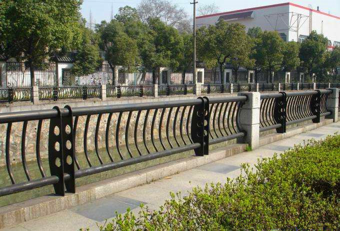 河岸護欄 河岸護欄